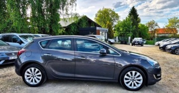 Opel Astra J GTC 1.4 Turbo ECOTEC 140KM 2013 Opel Astra BENZYNA NAWIGACJA 5 DRZWI lift super okazja polecamy, zdjęcie 9