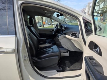 Chrysler Pacifica II 3.6 V6 291KM 2021 chrysler pacifica TOURING L V6 3.6l benzyna 291KM Dokumentacja pochodzenia, zdjęcie 32