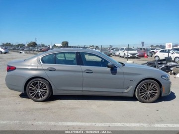 BMW Seria 5 G30-G31 2022 BMW Seria 5 530E, 2022r., 2.0L, zdjęcie 6