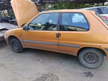 PEUGEOT 106 3D SEDADLO LEVÝ PRAVÝ