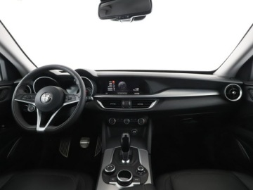 Alfa Romeo Stelvio SUV 2.0 Turbo 280KM 2018 Alfa Romeo Stelvio 2.0Turbo Super Q4 Nawigacja, zdjęcie 14