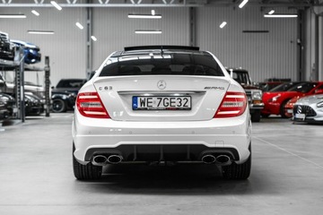 Mercedes Klasa C W204 Coupe AMG 6.2 C 63 AMG 457KM 2013 Mercedes C 63 AMG Tylko 7600 km przebiegu!, zdjęcie 9