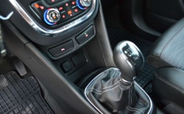 Opel Mokka I SUV 1.4 Turbo ECOTEC 140KM 2015 Opel Mokka bezwypadkowe - Niski przebieg - Bogate wyposazenie - DOFIANSOWA, zdjęcie 27