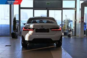 BMW Seria 3 G20-G21 Limuzyna 2.0 320i 184KM 2024 BMW Seria 3 320i xDriveFV23Adaptacyjne Reflektory LED 2.0 Benzyna 184KM, zdjęcie 16