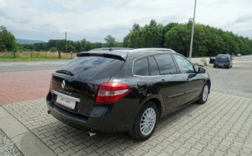 Renault Laguna III Grandtour 2.0 dCi 150KM 2011 Renault Laguna 2.0DCI 150KM KLIMATRONIK Nawigacja Bez korozji 2.0 Diesel, zdjęcie 4