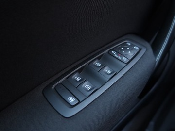 Renault Megane IV Hatchback 5d 1.3 TCe 115 FAP 115KM 2019 Renault Megane 1.3 TCe, Salon Polska, VAT 23%, zdjęcie 16