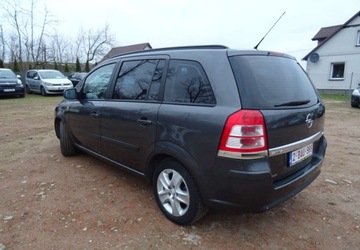 Opel Zafira B 1.7 CDTI ecoFLEX 110KM 2011 Opel Zafira 1.7cdti,klima,7osobowy,oplacon 1.7 Diesel 110KM, zdjęcie 8