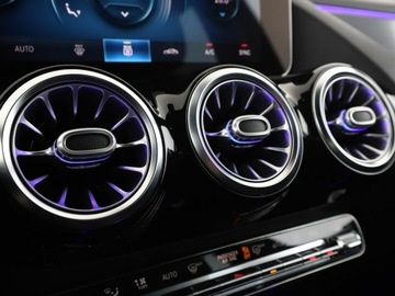 Mercedes Klasa B W247 Sports Tourer 1.3 B180  136KM 2019 Mercedes B 180 Progressive automat skóra navi, zdjęcie 27