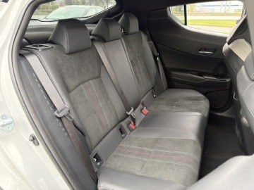 Toyota C-HR I Crossover Facelifting 2.0 Hybrid Dynamic Force 184KM 2023 Toyota C-HR 2.0 Hybrid GR Sport Toyota C-HR GR-SPO, zdjęcie 24