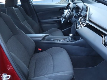 Toyota C-HR I Crossover 1.2L Turbo 116KM 2018 Toyota C-HR 1.2 Turbo, Salon Polska, Serwis ASO, zdjęcie 8