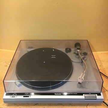 Проигрыватель проигрывателей Technics SL-B2
