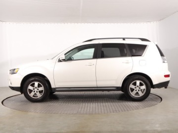 Mitsubishi Outlander II 2.0 MIVEC 147KM 2011 Mitsubishi Outlander 2.0, Salon Polska, zdjęcie 2