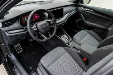 Skoda Octavia IV Liftback 1.5 TSI EVO 150KM 2026 Škoda Octavia Skoda Octavia Combi Sportline 1.5, zdjęcie 11