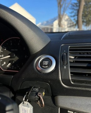 BMW Seria 1 E81/E87 Hatchback 5d E87 1.6 116i 122KM 2009 BMW Seria 1 Klima Alu Super stan Gwarancja w cenie Warszawa VFJA 1.6 122KM, zdjęcie 19