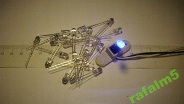 DIODA LED 5mm 12V NIEBIESKA MIGAJĄCA