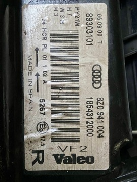 AUDI A2 8Z0 00-05 SVĚTLO PRAVÝ PŘEDNÍ KOMPLETNÍ PĚKNÝ ORIGINÁLNÍ EVROPA
