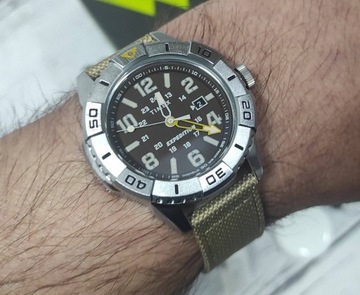 ZEGAREK TIMEX EXPEDITION PODŚWIETLENIEM TW2V62400