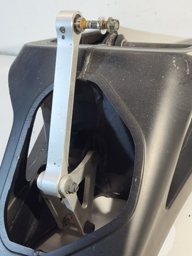 Поворотный рычаг качающейся оси 5VY-22110-01-00 5VY-22110-00-00 Yamaha YZF R1 RN12 04-06