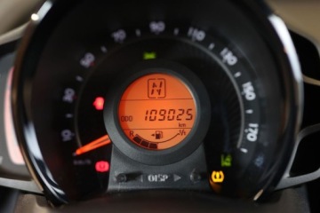 Toyota Aygo II Hatchback 3d Facelifting 1.0 VVT-i 72KM 2021 Toyota Aygo 1.0 VVT-i Black Edition X-shift Benzyna 72KM, zdjęcie 5