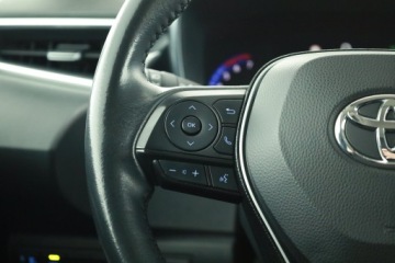 Toyota Corolla XII Sedan 1.8 Hybrid 122KM 2020 Toyota Corolla 1.8 Hybrid, Salon Polska, zdjęcie 16