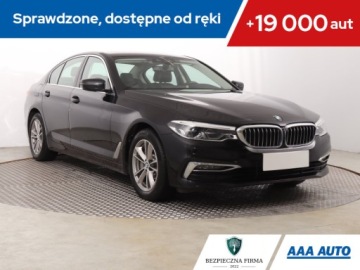 BMW Seria 5 G30-G31 Limuzyna 530e iPerformance 252KM 2019 BMW 5 530e iPerformance, Salon Polska, Serwis ASO
