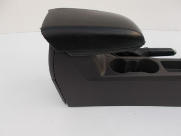 Рычаг откидной крышки подлокотника Ford Focus mk2