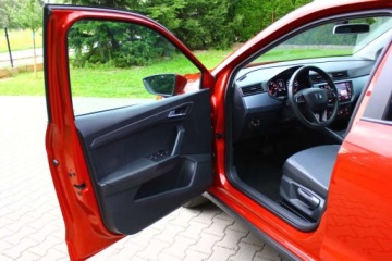 Seat Arona Crossover 1.0 EcoTSI 115KM 2018 Seat Arona 1.0 TSI 116KM DSG Maly Przebieg 53TKM Serwis Bezwypadkowy 100, zdjęcie 24