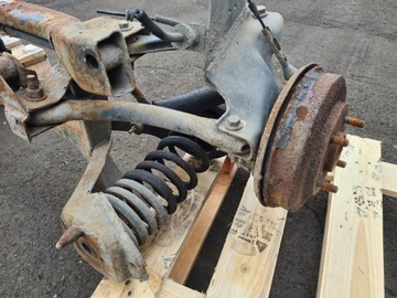 BELKA ZAWIESZENIA TYŁ FORD FOCUS MK1