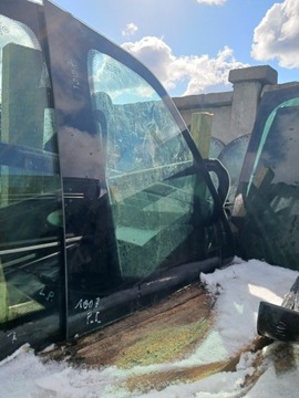 SKLO (OKNO) KAROSERIE LEVÝ ZADNÍ HYUNDAI I40 KOMBI 2015 ROK