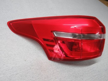 FORD FOCUS MK3 KOMBI LIFT LAMPA LEWA TYLNA TYŁ LED