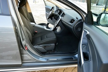 Volvo 2017 Volvo V60 Cross Country 2,0D3 150Km Ledy Navi, zdjęcie 24