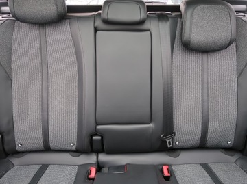 Peugeot 3008 II Crossover 1.2 PureTech 130KM 2018 Peugeot 3008 1.2 PureTech, Skóra, Navi, Klima, zdjęcie 9