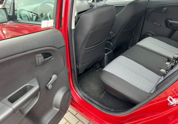 Kia Venga Mikrovan 1.6 DOHC CVVT 125KM 2015 Kia Venga 1.6Benz.125KM 6Bieg.LEDY Klima Parktr.aux USB 2xOpon Faktura Gwa, zdjęcie 16