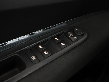 Peugeot 5008 I Minivan Facelifting 1.6 BlueHDi 120KM 2016 Peugeot 5008 Panorama, Czujniki, Aut.klima, Navi,, zdjęcie 30