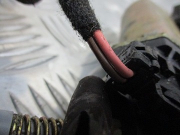 MECHANIZMUS OKNO PRAVÝ PŘEDNÍ VOLVO V40 I 1.8