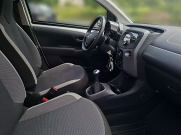 Toyota Aygo II Hatchback 3d Facelifting 1.0 VVT-i 72KM 2020 Toyota Aygo 1.0 VVT-i X-play II (2014-) 1.0 VVT-i, zdjęcie 8