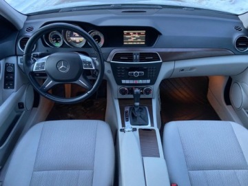 Mercedes Klasa C W204 Limuzyna 3.5 350 CGI BlueEFFICIENCY 306KM 2013 Mercedes-Benz Klasa C C350 Lift V6 Elegance RWD Szwajcaria Serwis ASO 3.5, zdjęcie 15