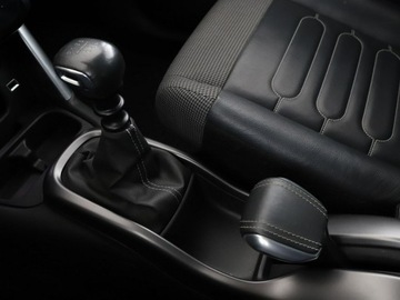 Citroen C3 Aircross  I Crossover 1.2 PureTech 110KM 2018 Citroen C3 Aircross 1.2 PureTech Shine Nawigacja, zdjęcie 29