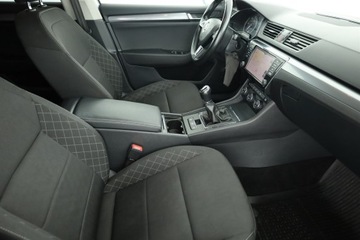 Skoda Superb III Kombi 2.0 TDI 150KM 2017 Skoda Superb 2.0 TDI, Salon Polska, Serwis ASO, zdjęcie 6