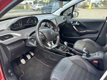 Peugeot 2008 I SUV Facelifting 1.2 PureTech 110KM 2018 Peugeot 2008 GT-Line * 1.2 Pure Tech * 110KM * 201, zdjęcie 12