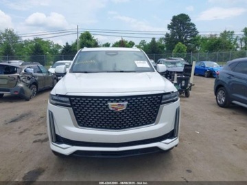 Cadillac Escalade III 2021 Cadillac Escalade ESV Premium Luxury 2021 6.2l 6.2 Benzyna 420KM, zdjęcie 7