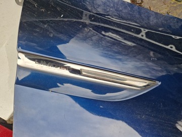 MEGANE IV BLATNÍK PRAVÝ PŘEDNÍ ZNAK ZNAKY OMEZENÍ LIŠTA 990425848R