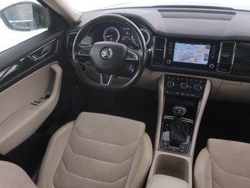 Skoda Kodiaq I SUV 2.0 TSI 180KM 2017 Skoda Kodiaq 2.0 TSI, Salon Polska, Serwis ASO, zdjęcie 6