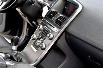 Volvo XC60 I SUV Facelifting 2.0 D3 136KM 2015 Volvo XC 60 LiFT 2,0 D3 5-Cilindrów Ledy Digital, zdjęcie 20
