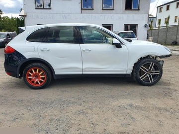 Porsche Cayenne II SUV 3.6 V6 300KM 2012 Porsche Cayenne Standard 3.6 benzyna 300 KM 2012r, zdjęcie 5