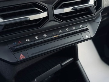 Dacia Duster III 1.2 TCe 130KM 2025 Od ręki - Expression 4x4 1.2 TCe mHEV 130KM / Pakiet Zimowy, zdjęcie 8