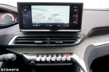 Peugeot 3008 II Crossover Facelifting  1.6 PureTech 180KM 2021 Peugeot 3008 Peugeot 3008 1.6 Benzyna 181KM, zdjęcie 30