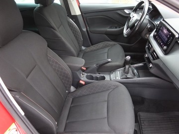 Skoda Kamiq Crossover 1.0 TSI 95KM 2019 Skoda Kamiq 1.0 TSI, Salon Polska, 1. Właściciel, zdjęcie 8