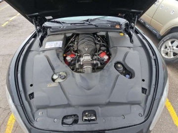 Maserati GranTurismo 2015 Maserati GranTurismo Convertible Sport 2015 4.7 Benzyna 454KM, zdjęcie 7