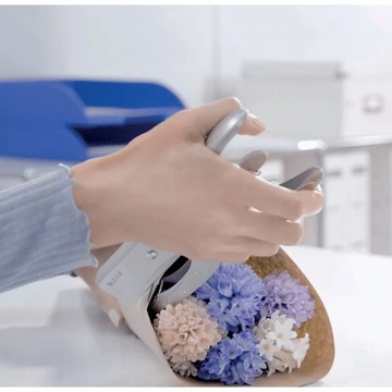 ZSZYWACZ SREBRNY METALIK (NOŻYC) LEITZ